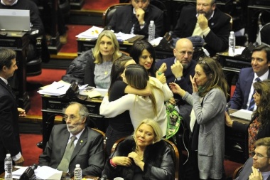 Diputados aprobó la legalización del aborto