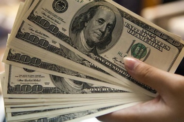 Tras las nuevas medidas del Banco Central, el dólar cerró en $ 28,41