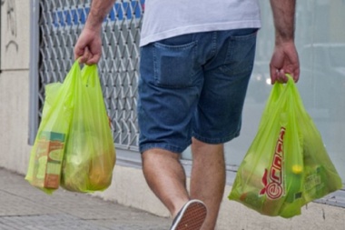 Llegó el fin de las bolsas plásticas en La Plata