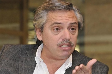 Alberto Fernández: "La gente está muy aterrada con que pase nuevamente lo del corralito"