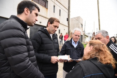 Garro, Pinedo y Mosca encabezaron el "Timbreo" de Cambiemos en La Plata