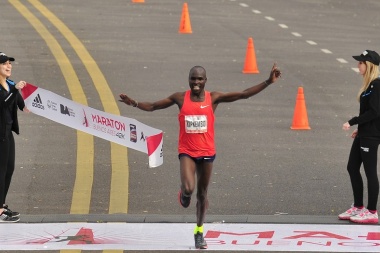 Un keniata ganó la maratón de Buenos Aires