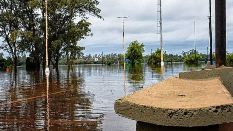 Unas 550 personas fueron evacuadas en Concordia por la crecida del río Uruguay