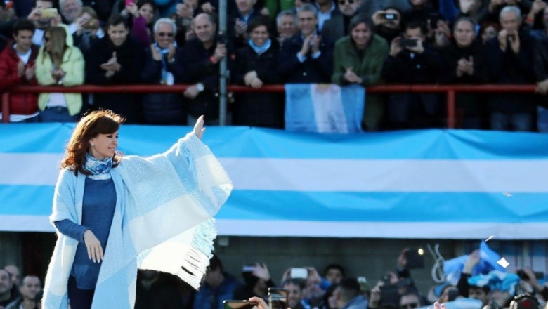 Cristina Kirchner celebró el 25 de Mayo y habló de "momentos difíciles"