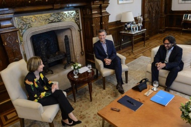 Formalizaron la candidatura de Weinberg de Roca para suceder a Gils Carbó