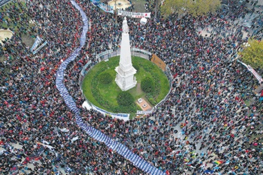 Día de la Memoria: actos y marchas en Plaza de Mayo