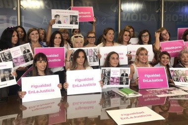 Reclaman mayor presencia de mujeres en la Justicia