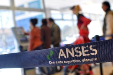 La Anses relanza la línea de créditos y establece descuentos de hasta el 25% para compras