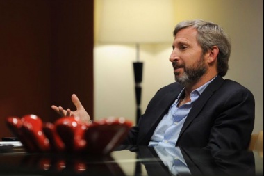 Frigerio dejó abierta la posibilidad de desdoblar las elecciones en la Provincia