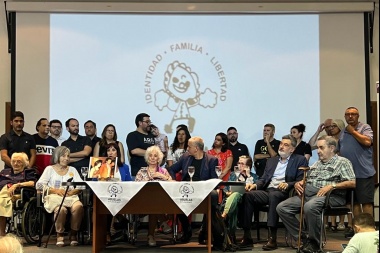 Abuelas de Plaza da Mayo anunció la restitución de identidad al nieto 131