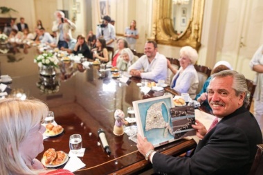 Fernández se reunió con organismos de DD.HH y ratificó su política de Memoria, Verdad y Justicia