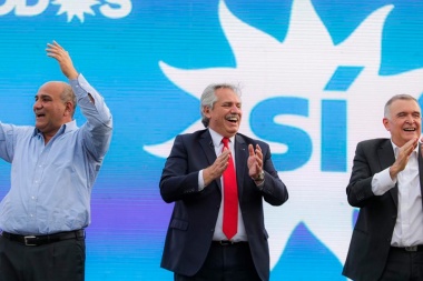 Fernández llamó a la unidad y criticó que la oposición proponga los "mismos remedios de siempre"
