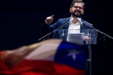 Alberto Fernández felicitó al chileno Gabriel Boric