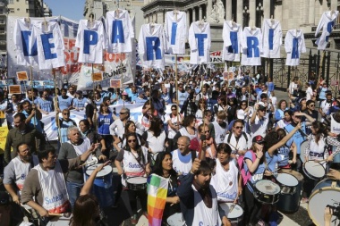 La Provincia pasó a un cuarto intermedio a la espera de la paritaria docente nacional