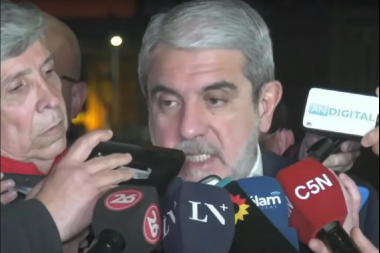 Aníbal Fernández tildó a Macri como un "enemigo" del Gobierno: "Un ser corrupto como pocos"