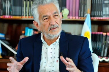 Presupuesto: Rodríguez Saá dijo estar "decepcionado" con sus diputados