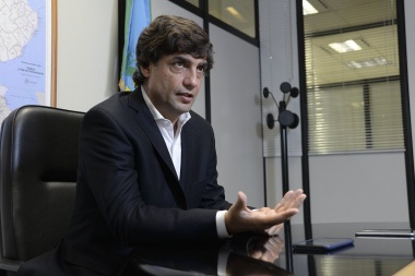 Lacunza dijo que el aumento del Inmobiliario se compensa con "fuerte baja de Ingresos Brutos"