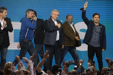 Kicillof destacó que el FdT consiguió la mayoría en el Senado