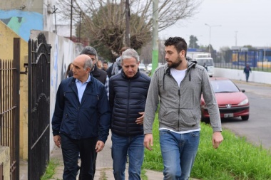 Lucas Delfino realizó un nuevo timbreo junto al vicegobernador Daniel Salvador