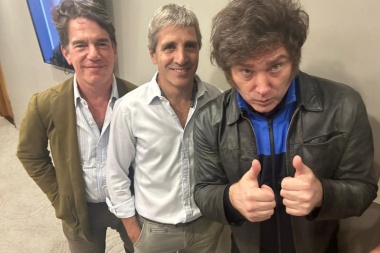 Milei valoró la "muñeca financiera" de Caputo y dijo que pondrá "patas para arriba" la economía