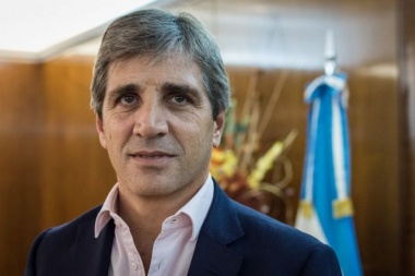 Caputo, financista y exministro del gobierno de Macri, regresa al frente del Palacio de Hacienda