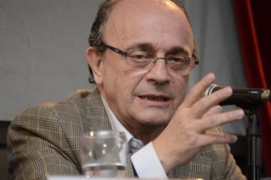 Moreau: “Macri quiere que transformar las fuerzas armas en una fuerza de represión”