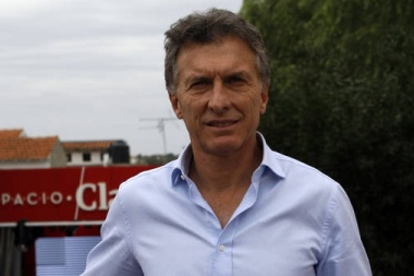 Macri le permitió a Clarín la fusión de Telecom y Cablevisión