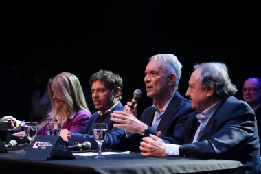 Ante una multitud de jóvenes, Kicillof y Alak abrieron el Curso de Formación Política del ICP