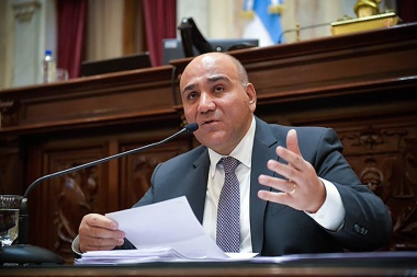 Manzur expone en Diputados el primer informe de gestión