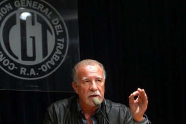 Plaini destacó como "histórica" la visita de organizaciones piqueteras a la CGT