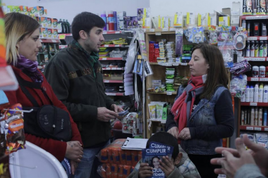 Fernández Camillo pidió respuestas por la demora de la llegada del tren