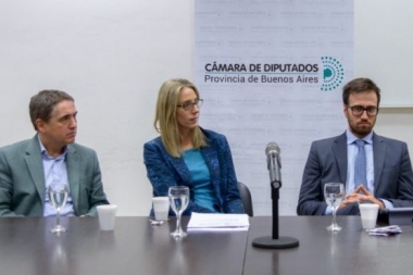 Proponen crear reparaciones para víctimas de violaciones a los DDHH