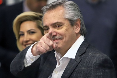 Alberto Fernández usó su twitter para mandar mensajes de aliento a sus seguidores