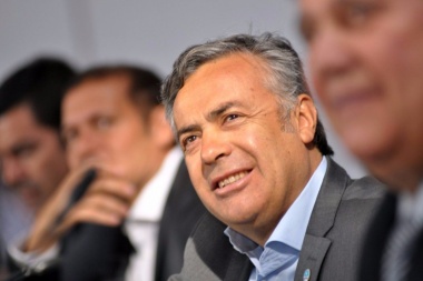 Cornejo aseguró la UCR definirá entre abril y mayo si va a internas con el PRO
