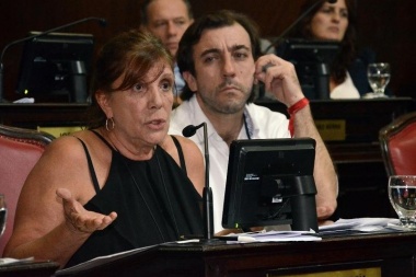 El kirchnerismo pedirá la interpelación de Conte Grand en el Senado