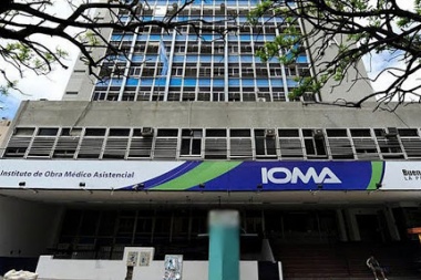 Los médicos platenses protestaron contra IOMA