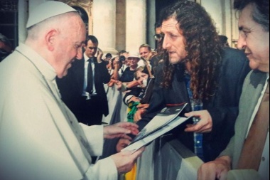 ATE le llevó al Papa Francisco los reclamos del Astillero Río Santiago