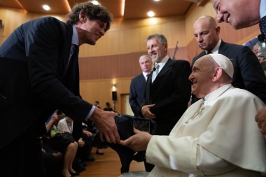 Lousteau cerró su viaje a Italia con un encuentro con el Papa