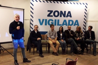 El frente 1 País presentó el "Alerta Buenos Aires" en La Plata