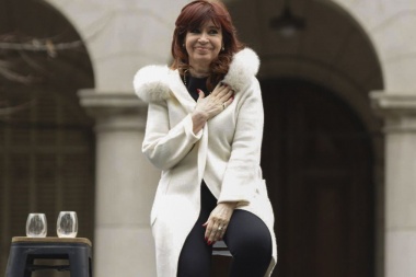 Cristina Fernández: "Por favor, dejemos a la vacuna y a la pandemia afuera de la disputa política"