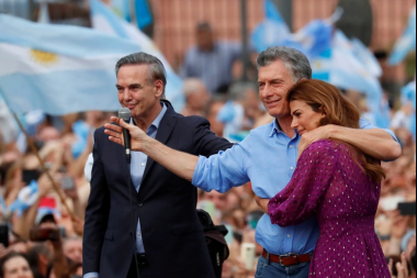 Macri: "Cuidemos a nuestra Argentina para que no la roben, no la maltraten, no la estafen"