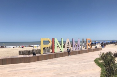 Prohíben fumar en las playas de Pinamar