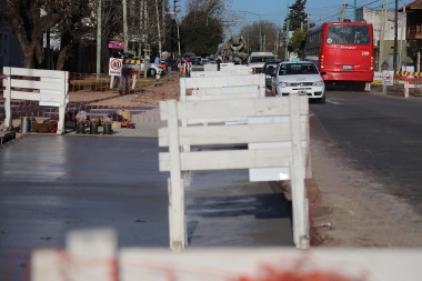 Avanza la obra vial de avenida 137 entre 32 y 520