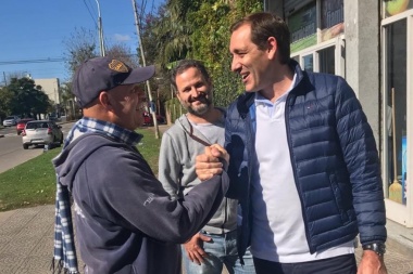 Garro encabezó un nuevo timbreo de Cambiemos en La Plata