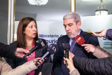 Con críticas a la oposición, Aníbal Fernández defendió el operativo en Villa Mascardi