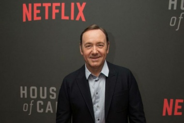 Por las denuncias de acoso sexual, Netflix despidió a Kevin Spacey
