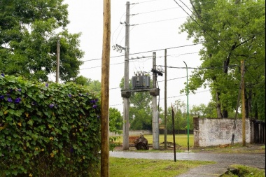 EDELAP aumentó la capacidad de su red eléctrica en Villa Elisa