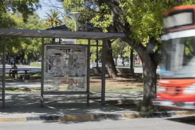 Weretilneck anunció que garantizará subsidios al transporte durante todo el año en Río Negro