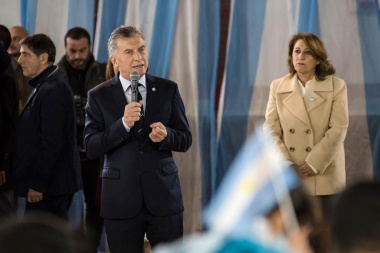 En el Día de la Bandera, Macri tildó a Hugo Moyano de "mafioso"