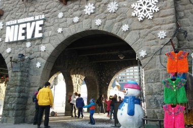 Por mal clima, suspenden la apertura de la Fiesta Nacional de la Nieve